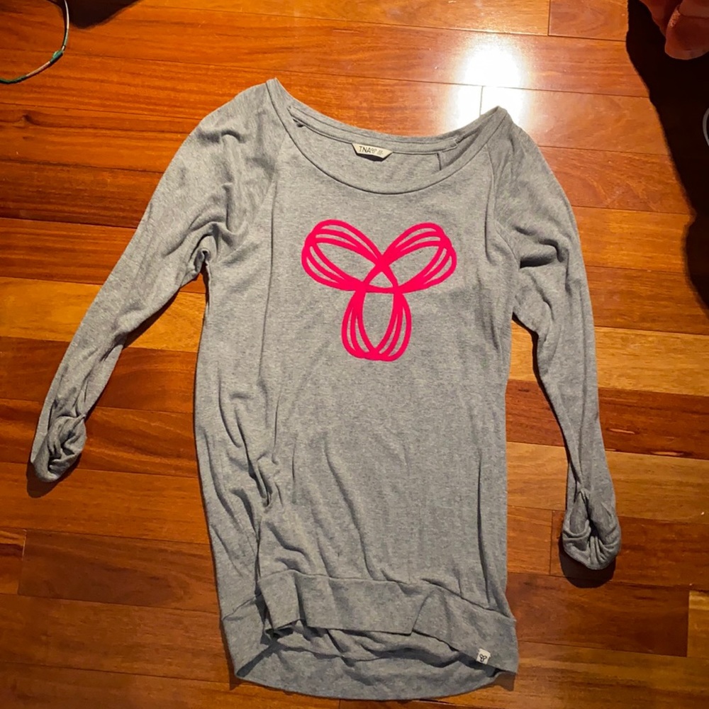 TNA classic 3/4 sleeve shirt